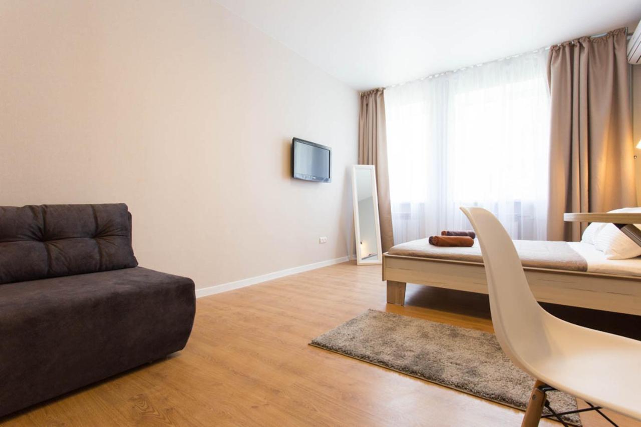 Modern Studio, Metro Yaroslava Mudroho And Universytet - Chernyshevska Str 95-2 Kharkiv Eksteriør bilde